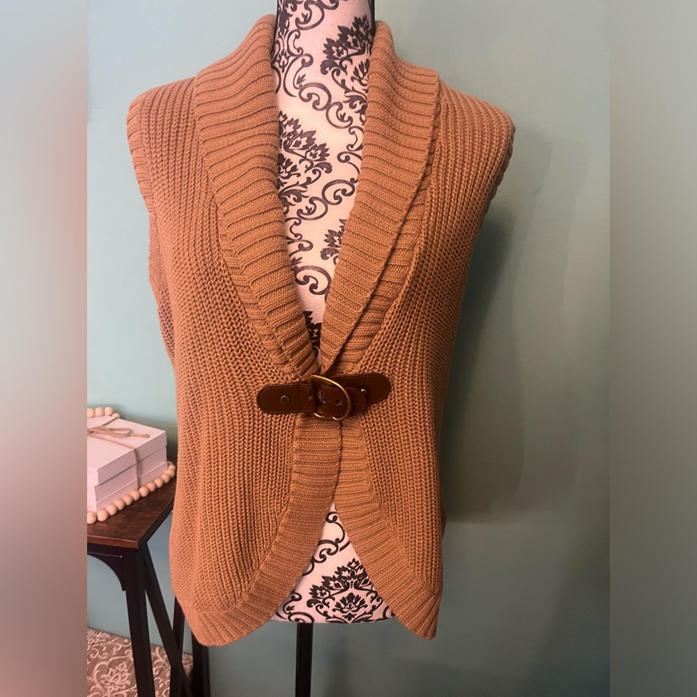Lauren Ralph Lauren Tan Cardigan Sweater Vest. P/L.